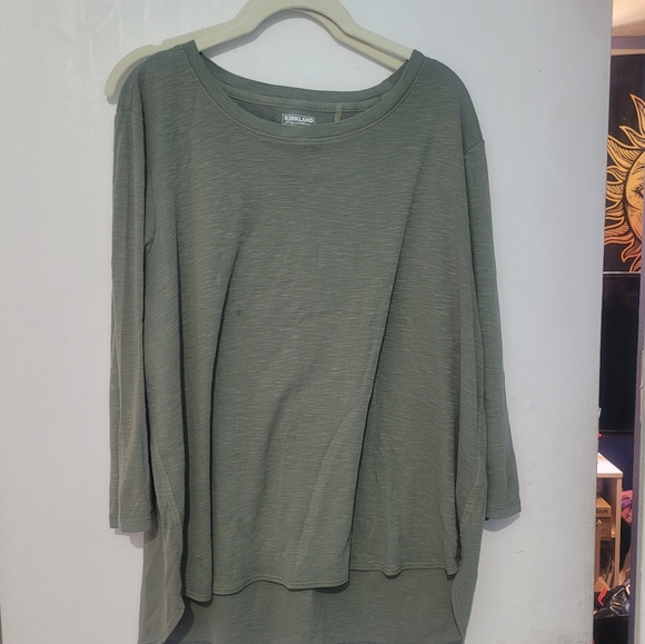 Ladies xl olive 🫒 green top Guc - Picture 3 of 6